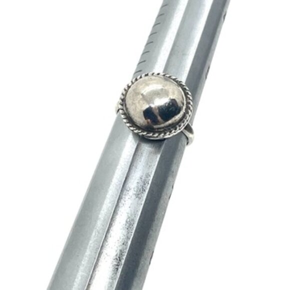 VINTAGE MEXICAN STERLING SILVER DOME RING TAXCO STYLE ROPE BORDER SZ 6 - Picture 16 of 16